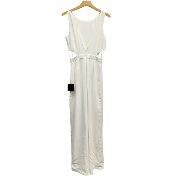 Lulus Moments to Remember White Sleeveless Wide-Leg Cutout Jumpsuit size L NWT - Picture 3 of 6